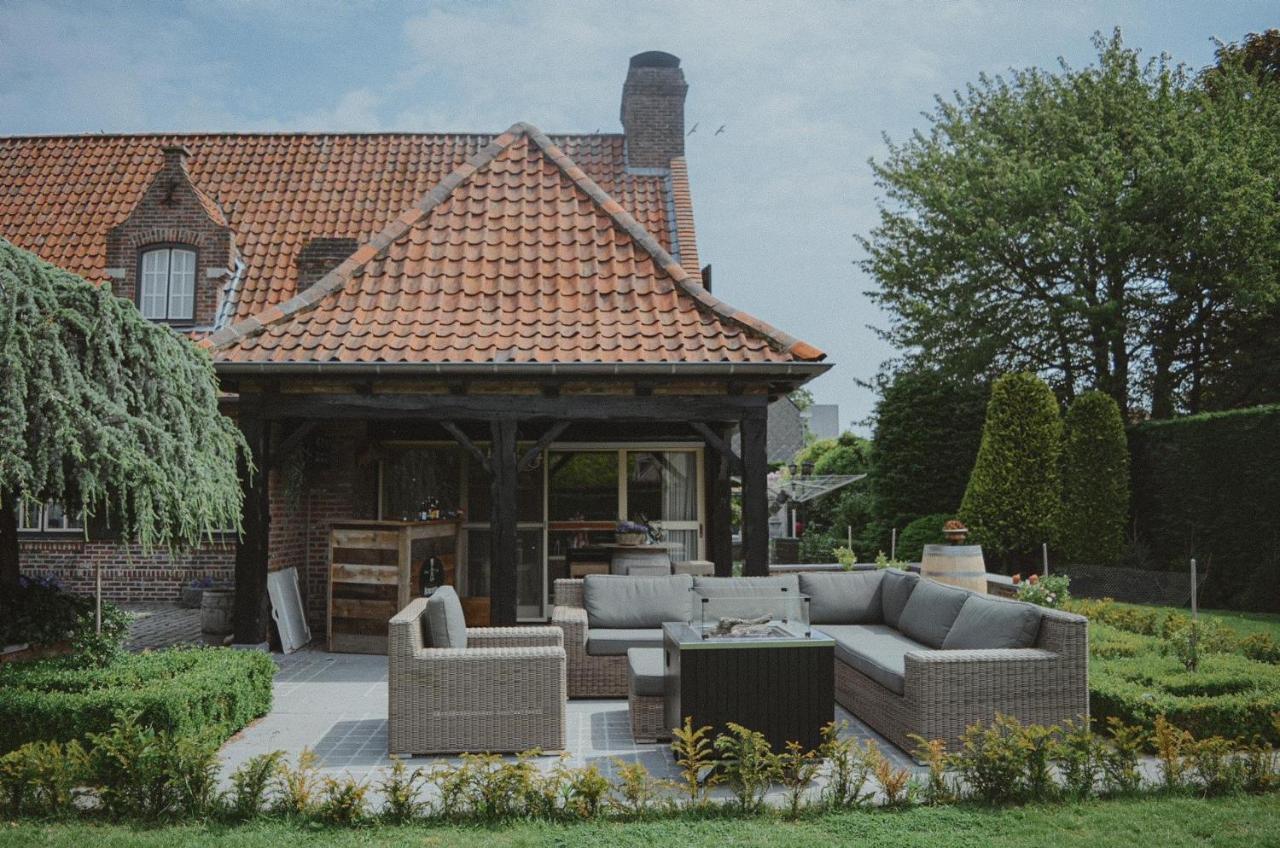 La Maison Des Papillons Deerlijk Exterior photo